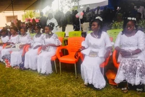wives of graduates receiving their training in biblical studies